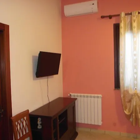 Il Glicine Hébergement de vacances Capo dʼOrlando